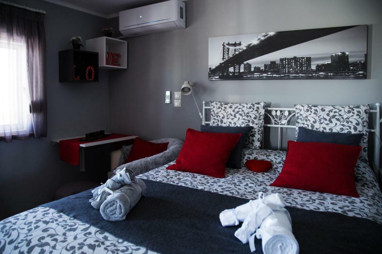 'Romeo & Juliet' Cozy Apartment With Breathtaking View 아테네 외부 사진