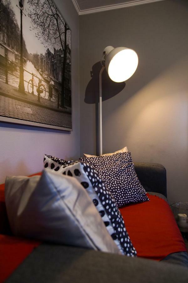 'Romeo & Juliet' Cozy Apartment With Breathtaking View 아테네 외부 사진